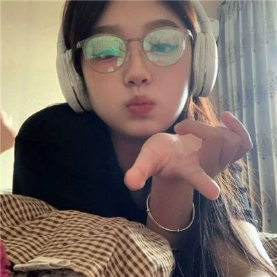 真爱像阿飘海报