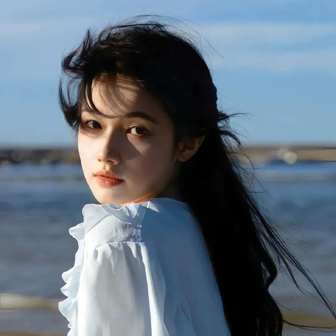 人妖打排球2海报